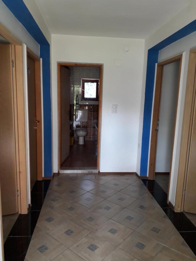Hostel Topic Banja Luka Extérieur photo